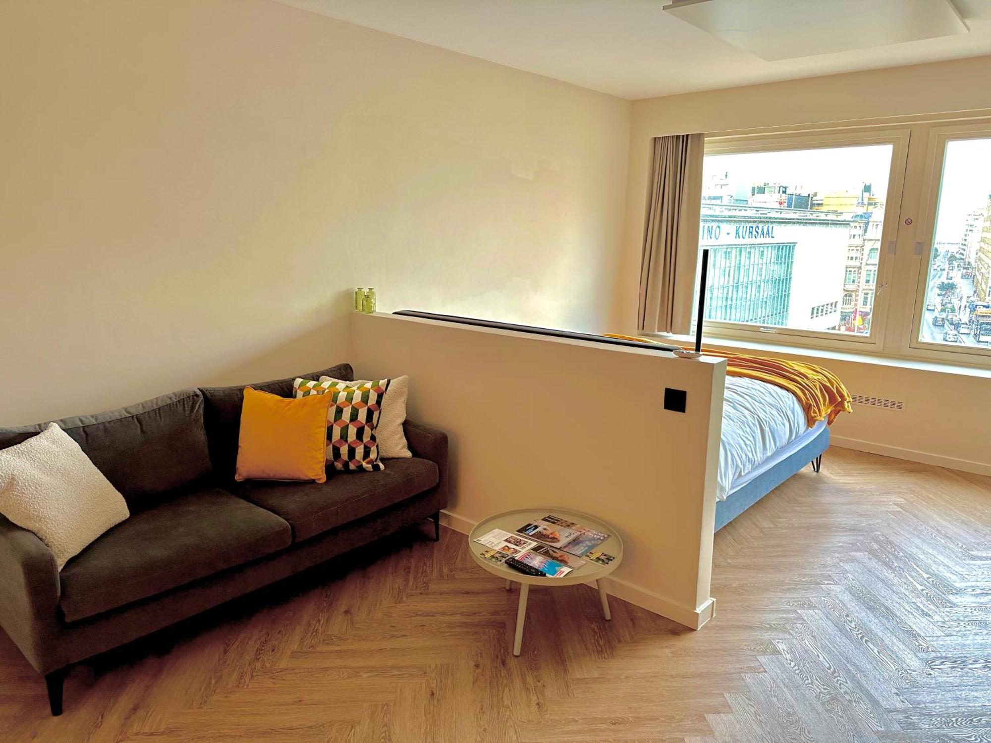 Studio By Aimee - 20M From The Beach & In City Centre! Ostend Exterior photo